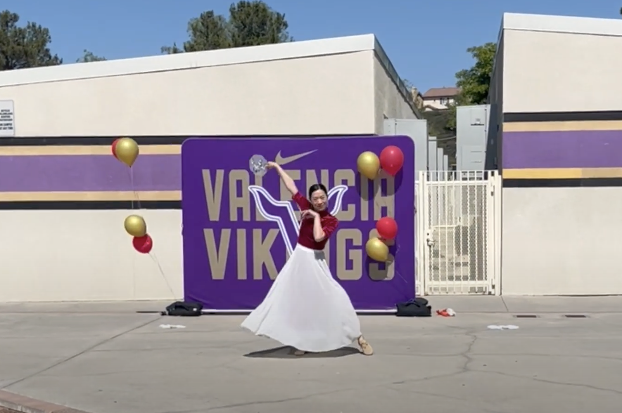 dance leader ting performing a solo